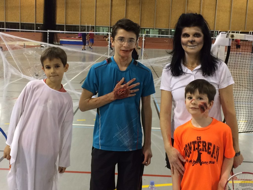 Le prix des meilleurs déguisements attribué à la famille Bethelot